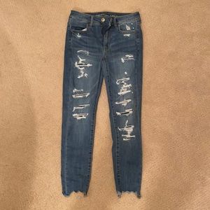 American eagle ripped skinny jeans (6) never worn
